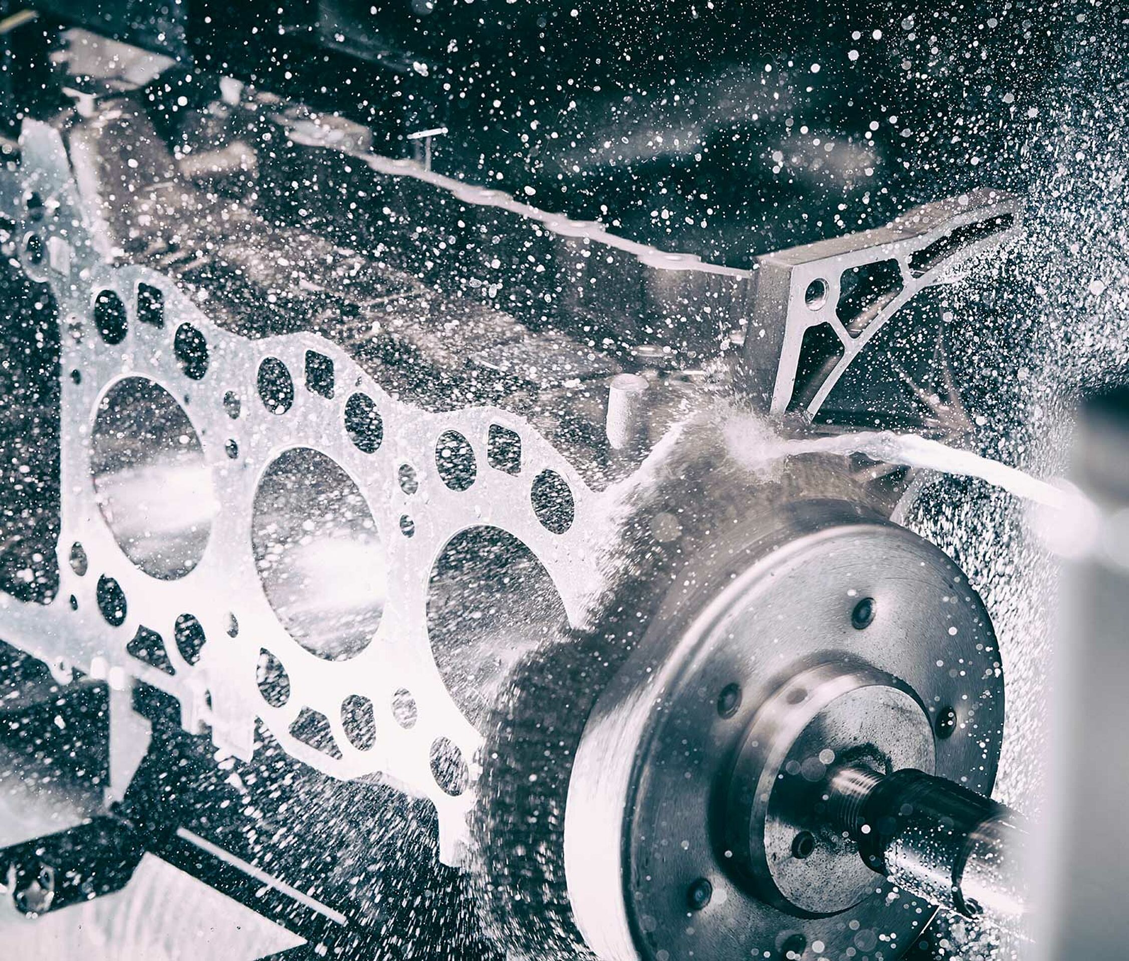 Entgraten Grundlagen und mechanische Entgratverfahren